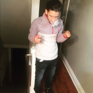 Meet your Posher, Luis